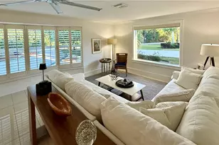 2120 Sandpiper St, Naples, FL 34102 - Photo 7