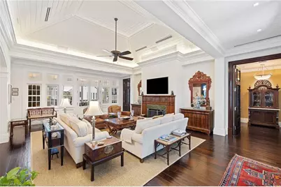 163 10th Ave S, Naples, FL 34102 - Photo 5