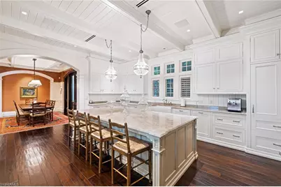 163 10th Ave S, Naples, FL 34102 - Photo 11