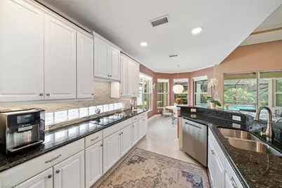 7831 Martino Cir, Naples, FL 34112 - Photo 13