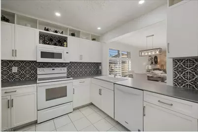 1250 Yesica Ann Cir #E201, Naples, FL 34110 - Photo 5