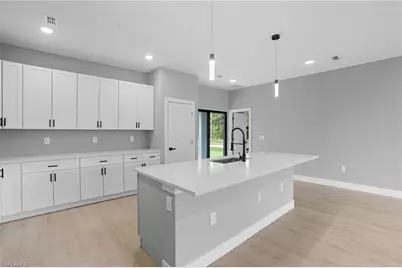 216 Ogden Ave S, Lehigh Acres, FL 33974 - Photo 9