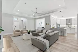 12021 Azalea Wy, Naples, FL 34120 - Photo 9