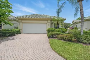 878 Vistana Cir, Naples, FL 34119 - Photo 1