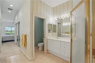 878 Vistana Cir, Naples, FL 34119 - Photo 35