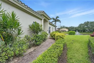 878 Vistana Cir, Naples, FL 34119 - Photo 19