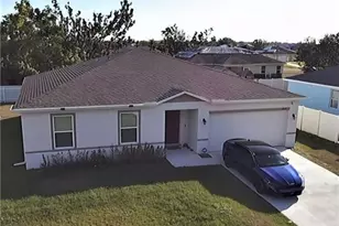 1934 NE 15th St, Cape Coral, FL 33909 - Photo 1