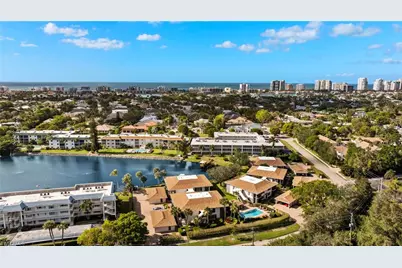 3101 Riviera Dr, Naples, FL 34103 - Photo 31