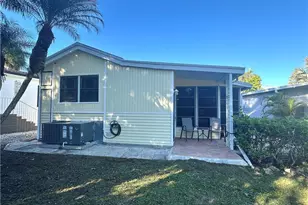 10847 Bonapartes Gull, Estero, FL 33928 - Photo 5