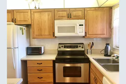 170 Turtle Lake Ct #101, Naples, FL 34105 - Photo 3