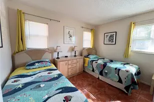 170 Turtle Lake Ct, Naples, FL 34105 - Photo 11