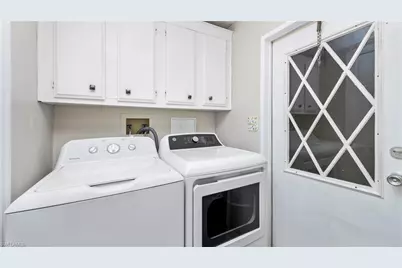 101 Sugar Loaf Ln, Naples, FL 34114 - Photo 7