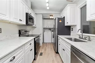 101 Sugarloaf Ln, Naples, FL 34114 - Photo 3