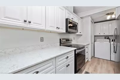 101 Sugar Loaf Ln, Naples, FL 34114 - Photo 5