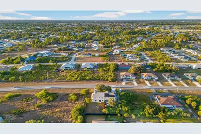 820 Alabama Rd S, Lehigh Acres, FL 33974 - Photo 19