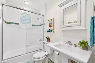 2805 Tiburon Blvd E, Naples, FL 34109 - Photo 21