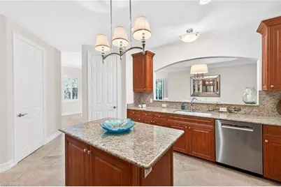 2805 Tiburon Blvd E #101, Naples, FL 34109 - Photo 9