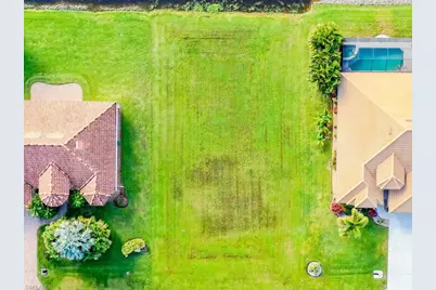 18499 Royal Hammock Blvd, Naples, FL 34114 - Photo 5