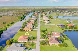 18499 Royal Hammock Blvd, Naples, FL 34114 - Photo 1