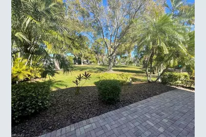 10015 Parkwood Dr, Fort Myers, FL 33905 - Photo 45