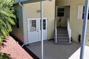 10015 Parkwood Dr, Fort Myers, FL 33905 - Photo 11