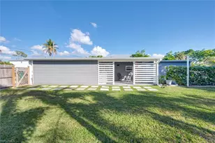 2432 Lake Ave, Naples, FL 34112 - Photo 23