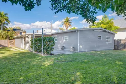 2432 Lake Ave, Naples, FL 34112 - Photo 21