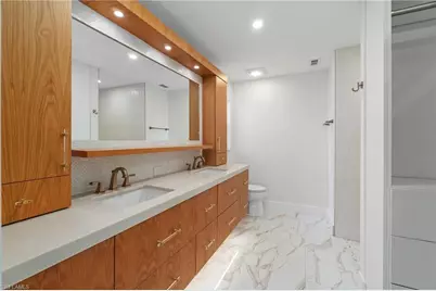 25360 Fairway Dunes Ct, Bonita Springs, FL 34135 - Photo 13