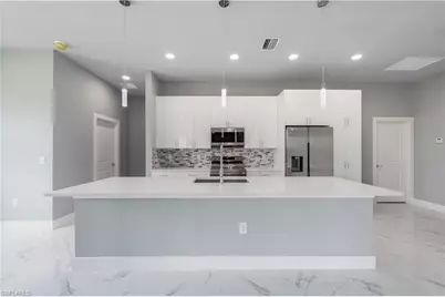 4002 22nd St SW, Lehigh Acres, FL 33976 - Photo 5