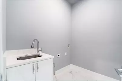 4002 22nd St SW, Lehigh Acres, FL 33976 - Photo 25