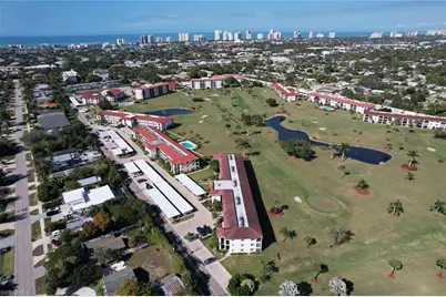 41 High Point Cir S #107, Naples, FL 34103 - Photo 3