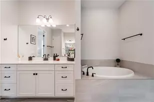 3725 Helmsman Dr, Naples, FL 34120 - Photo 37