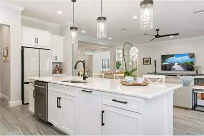 3725 Helmsman Dr, Naples, FL 34120 - Photo 15