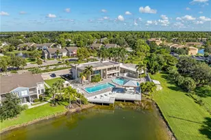 193 Santa Clara Dr, Naples, FL 34104 - Photo 15