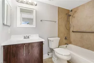 193 Santa Clara Dr, Naples, FL 34104 - Photo 5