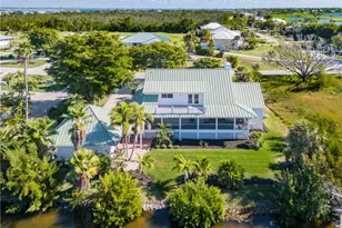 1406 Causey Ct E, Sanibel, FL 33957 - Photo 25