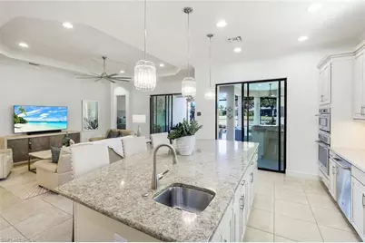 9539 Campanile Cir, Naples, FL 34114 - Photo 11