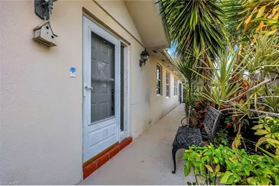 3111 Andorra Ct, Naples, FL 34109 - Photo 3