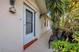 3111 Andorra Ct, Naples, FL 34109 - Photo 3