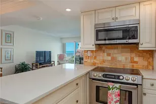 3443 Gulf Shore Blvd N, Naples, FL 34103 - Photo 5