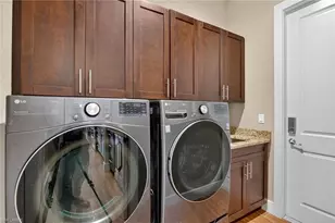 1912 Jung Blvd E, Naples, FL 34120 - Photo 27