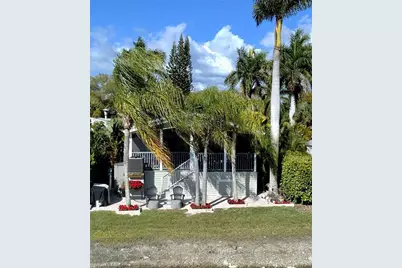 1079 Diamond Lake Cir, Naples, FL 34114 - Photo 5