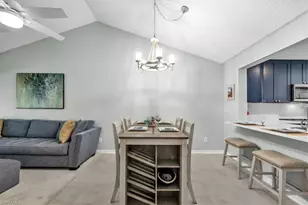 280 Timber Lake Cir, Naples, FL 34104 - Photo 5