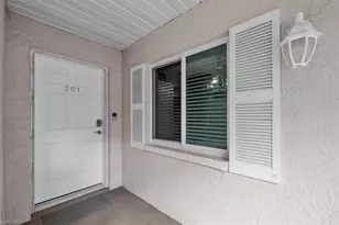 280 Timber Lake Cir, Naples, FL 34104 - Photo 27