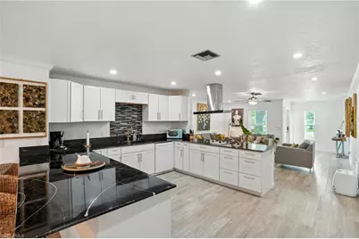 3571 Santiago Way, Naples, FL 34105 - Photo 11