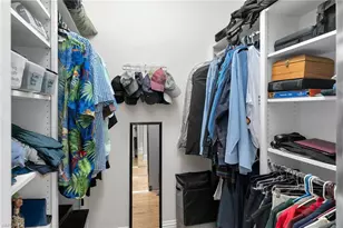 7911 Portofino Ct, Naples, FL 34114 - Photo 13