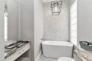 7911 Portofino Ct, Naples, FL 34114 - Photo 17