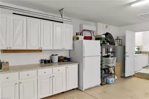 7911 Portofino Ct, Naples, FL 34114 - Photo 35