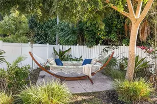 4 Colonial Dr, Naples, FL 34112 - Photo 37