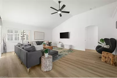 4 Colonial Dr, Naples, FL 34112 - Photo 13